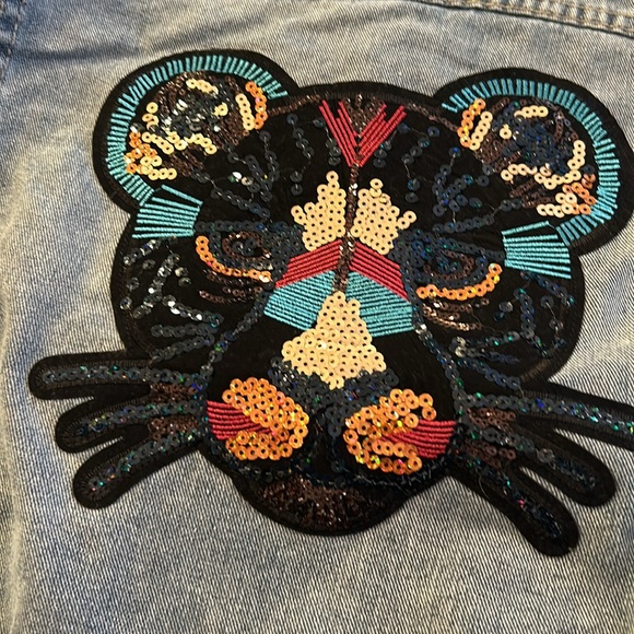 Distressed denim jacket - Picture 2 of 4